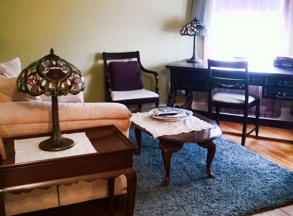 Naomi'S Inn Bed & Breakfast Спрингфийлд Екстериор снимка