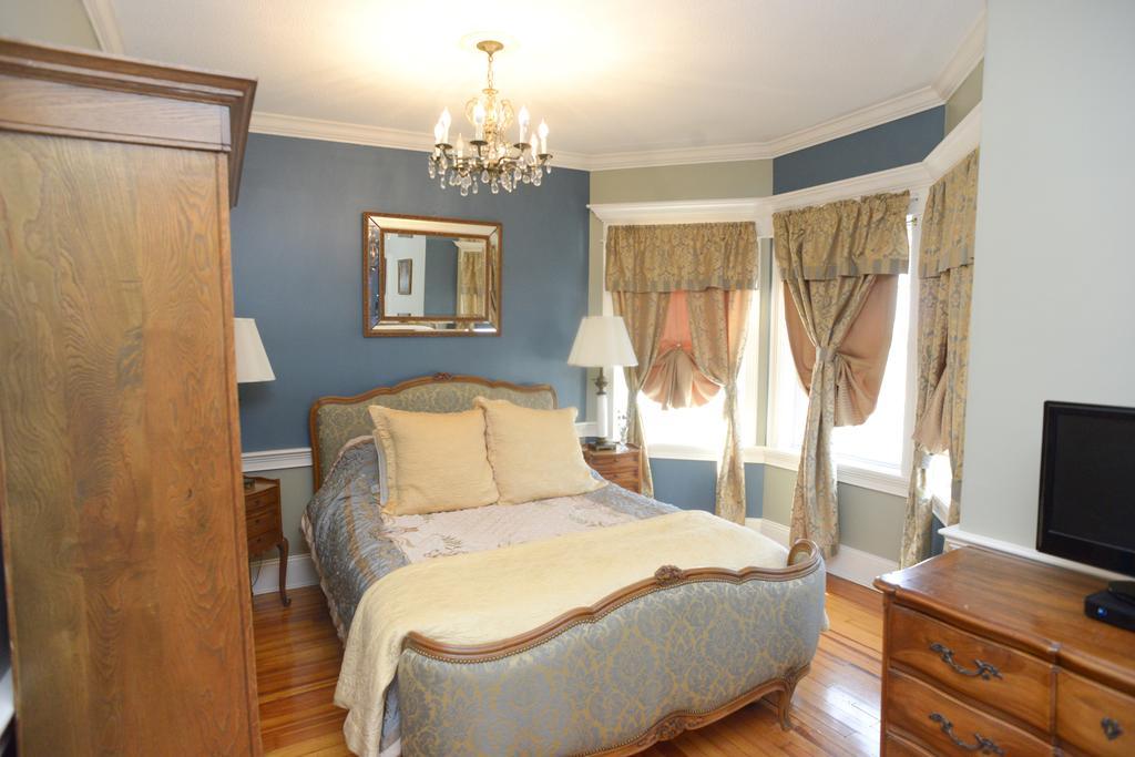 Naomi'S Inn Bed & Breakfast Спрингфийлд Екстериор снимка