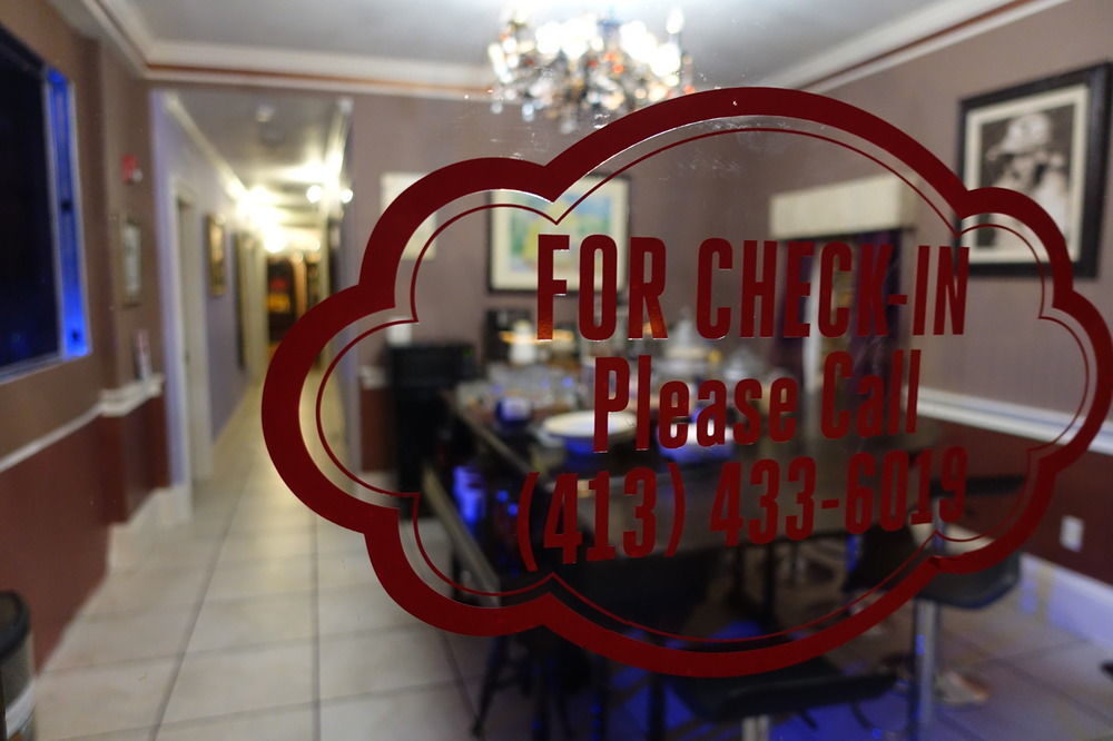 Naomi'S Inn Bed & Breakfast Спрингфийлд Екстериор снимка