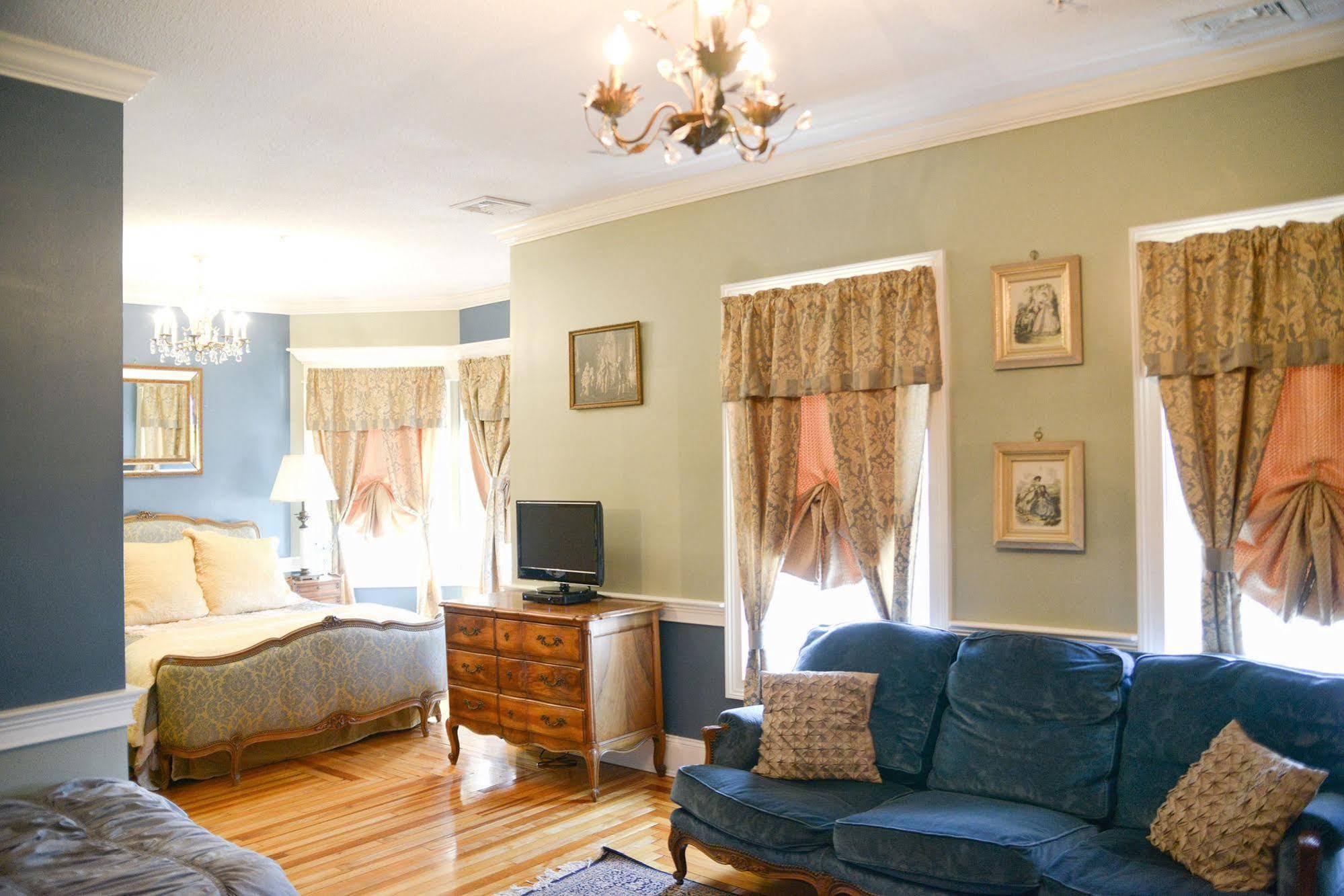 Naomi'S Inn Bed & Breakfast Спрингфийлд Екстериор снимка
