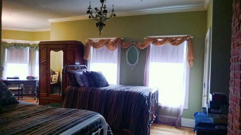 Naomi'S Inn Bed & Breakfast Спрингфийлд Екстериор снимка